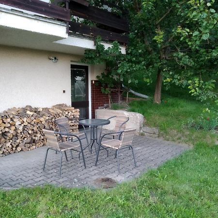 Apartmany Pod Strani Vrchlabí Extérieur photo
