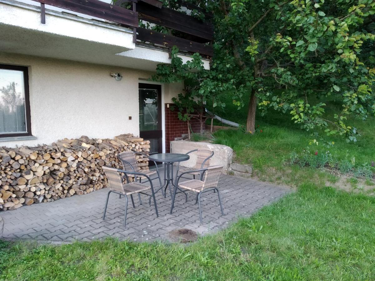 Apartmany Pod Strani Vrchlabí Extérieur photo